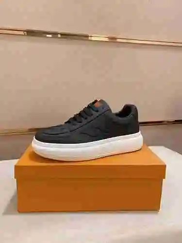 Zapato LV Hombre Código: 1007B70 Talla: 38-44 (45 personalizados sin devolución ni cambio)