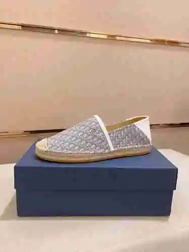 Zapato Dior Hombre Código: 1007B30 Talla: 38-44 (45 personalizados sin devolución ni cambio)