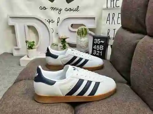 321DADIDAS GAZELLE Clover Campus Casual Board Shoes.