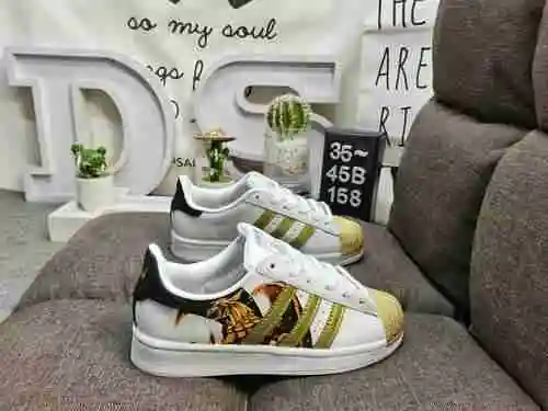 158DAdidas Clover Originals Superstar Shell Head Classic Versatile Casual Sports Board Shoes High De