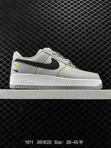 Auténtica zapatilla deportiva casual y versátil Nike Air Force Low Air Force One Low. El rendimiento