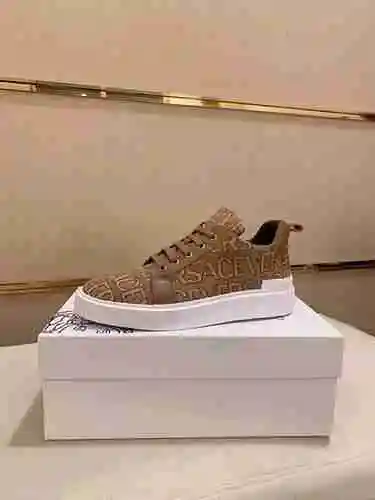 Zapato Versace Hombre Código: 1007B30 Talla: 38-44 (45 personalizados sin devolución ni cambio)