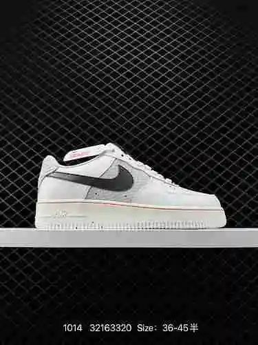 Zapato deportivo informal, versátil y de caña baja Nike Air Force Low AF. El rendimiento de amortigu