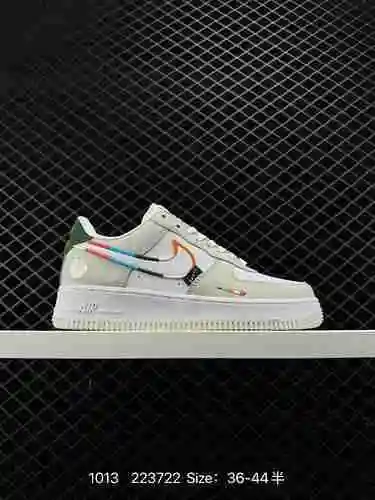 Auténtica zapatilla deportiva casual y versátil Nike Air Force Low Air Force One Low. El rendimiento