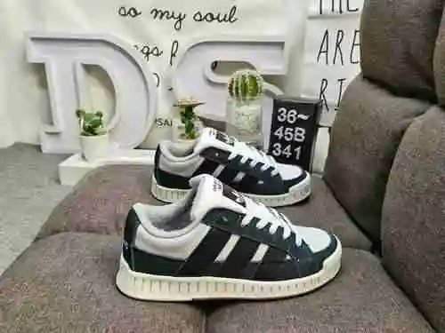 The 341D Adidas ADI0 X, inspired by the oversized version of early 0s sneakers, has made a new appea