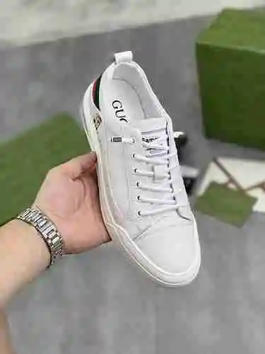 Código de zapato de hombre GUCCI: 1011B40 Talla: 38-44
