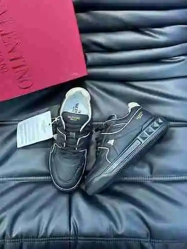 Zapato Valentino Hombre Código: 1013B80 Talla: 38-44 (personalizado al 45)