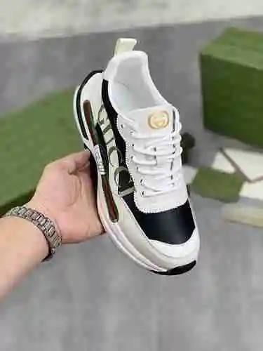 Código de zapato de hombre GUCCI: 1011B70 Talla: 38-44
