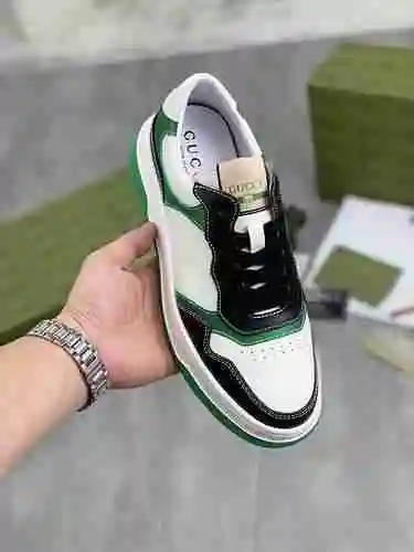 Código de zapato de hombre GUCCI: 1011B60 Talla: 38-44