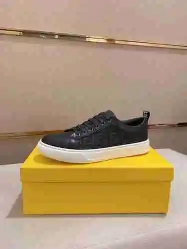 Zapato Fendi Hombre Código: 1007B20 Talla: 38-44 (45 personalizados sin devolución ni cambio)