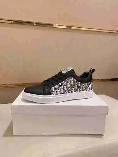 Zapato Dior Hombre Código: 1007B30 Talla: 38-44 (45 personalizados sin devolución ni cambio)