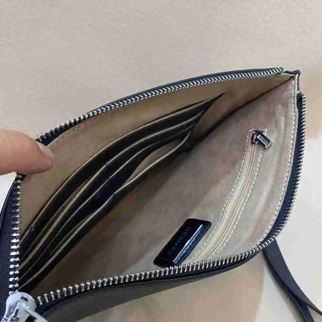KK02650 (5).webp