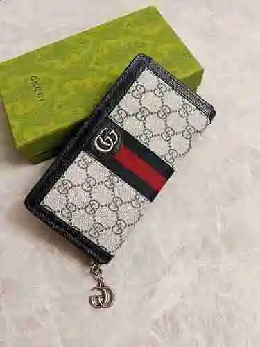 Cartera con clip largo GUCCI hecha de piel de vaca original importada Bolsa de regalo de entrega de 