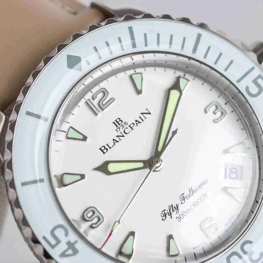 KK010500 (3).webp