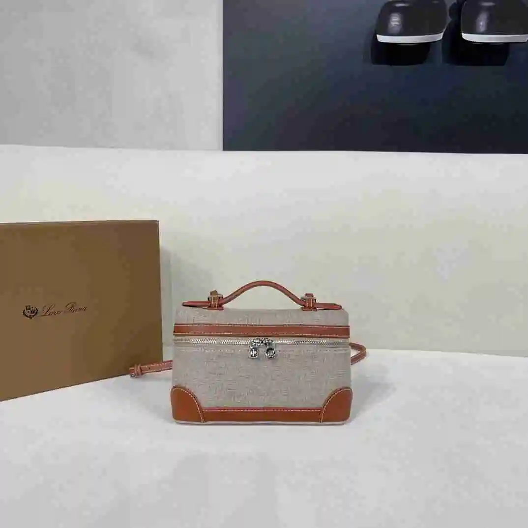 KK01650 (1).webp