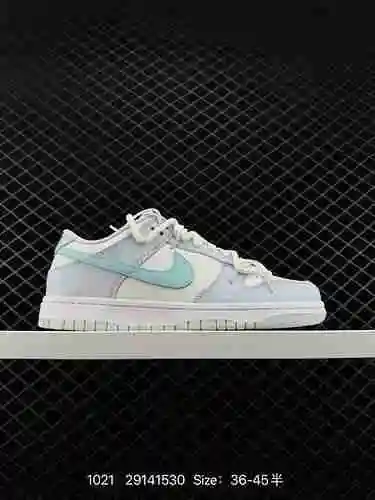NIKE DUNK SB LOW Colorway personalizado Dunk SB, como su nombre indica, tiene un linaje clásico de D