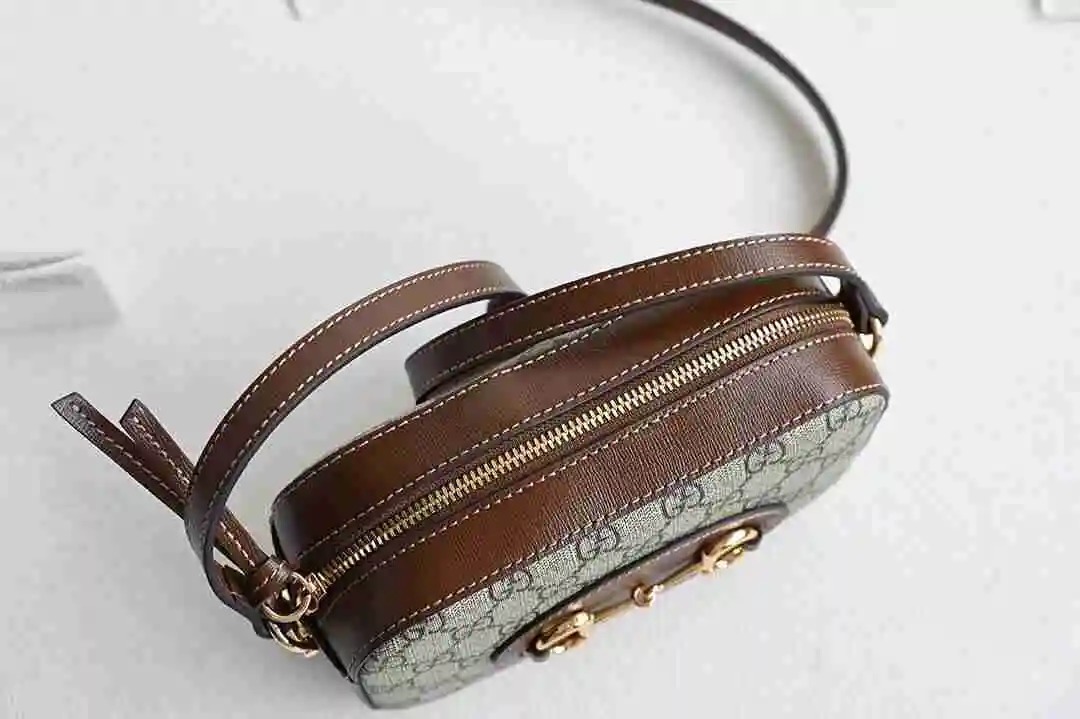 KK03650 (17).webp