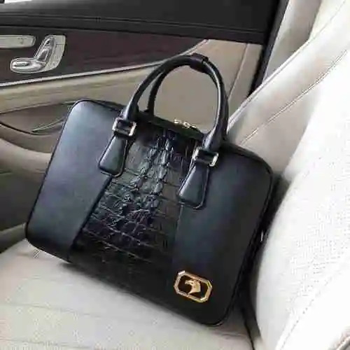 El maletín especial para hombres Shi @ Tifen está hecho de piel de vaca importada de primera calidad