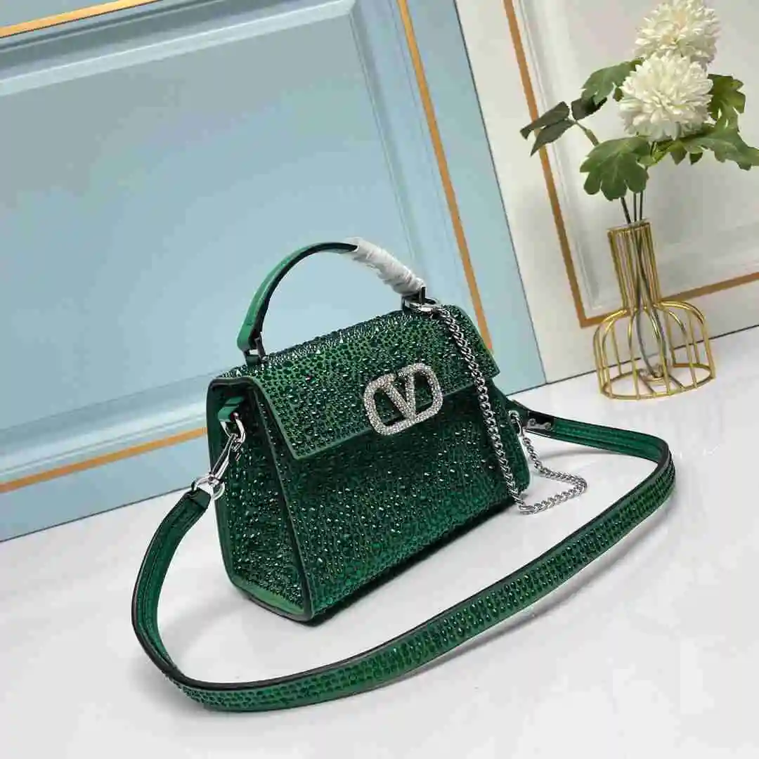 KK02850 (7).webp