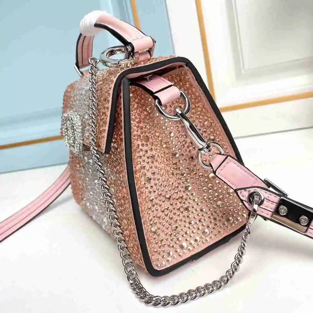 KK02850 (4).webp