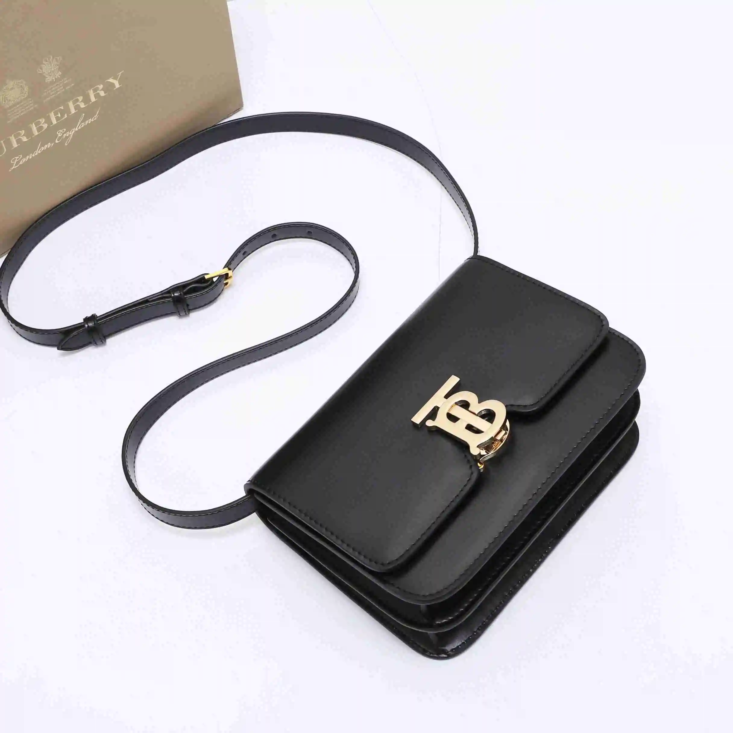 KK05650 (2).webp