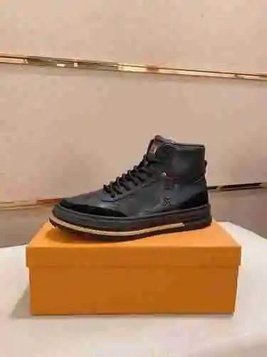 Zapato LV Hombre Código: 1022B70 Talla: 38-44