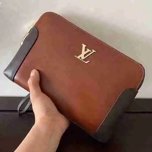 Bolso Exclusivo para Hombre LL Hecho de Piel de Vaca Original Importada Bolsa de Regalo con Entrega 