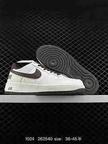 2. Lanzamiento en el extranjero de edición limitada a nivel de empresa Nike Air Force 7 Low "Ri