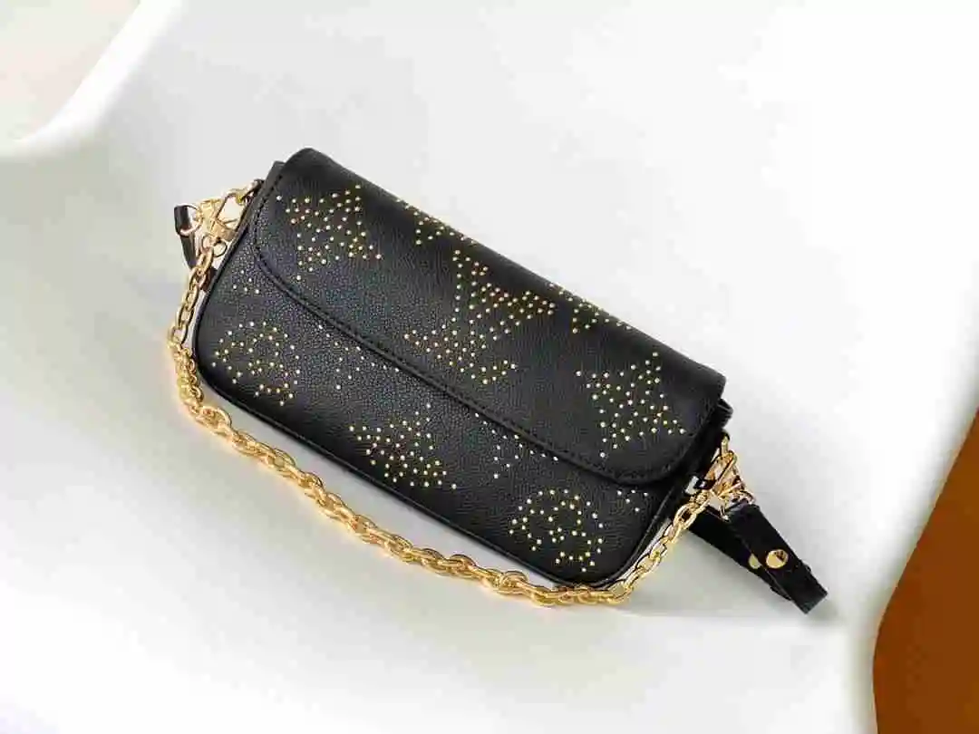 KK04650 (1).webp