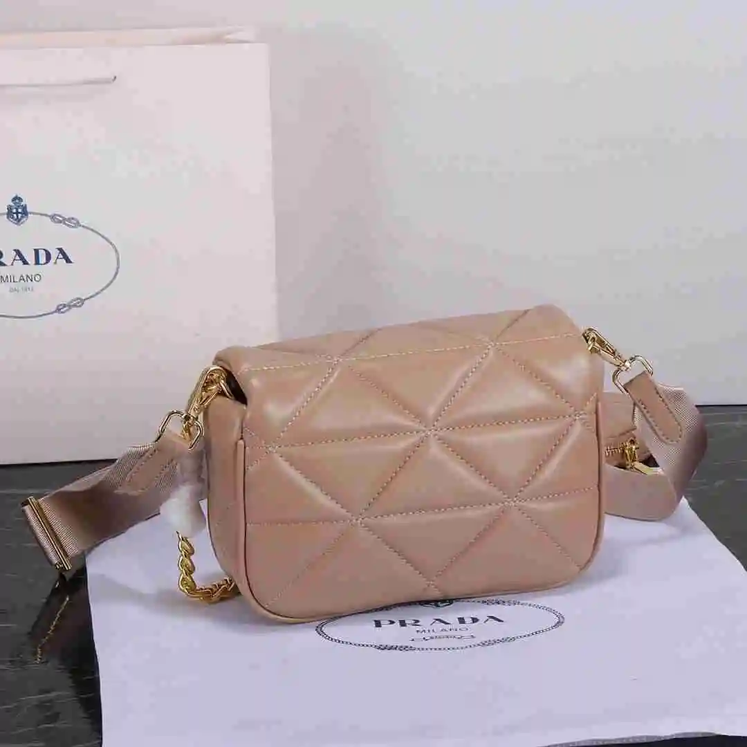 KK01850 (15).webp