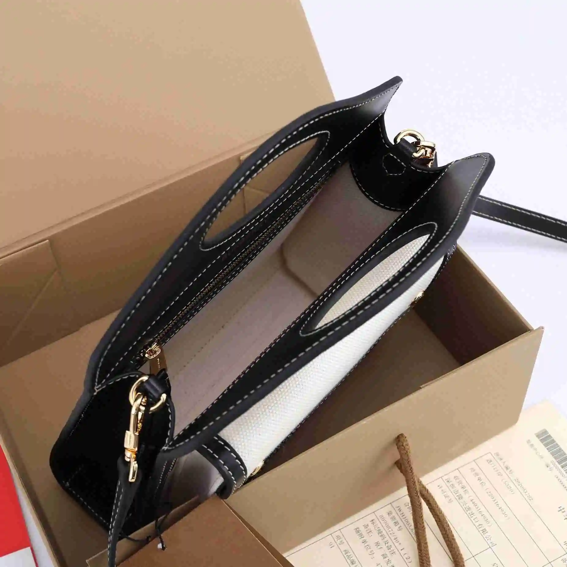 KK04850 (5).webp