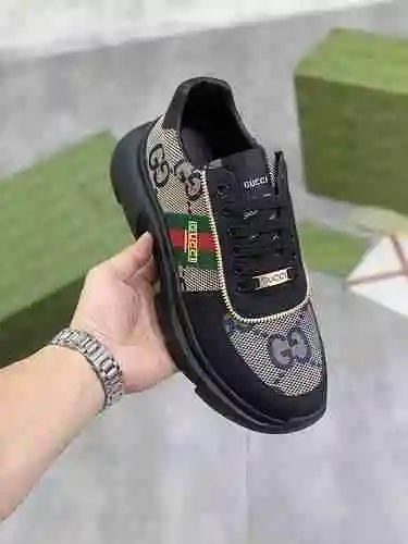 Código de zapato de hombre GUCCI: 1024B60 Talla: 38-44