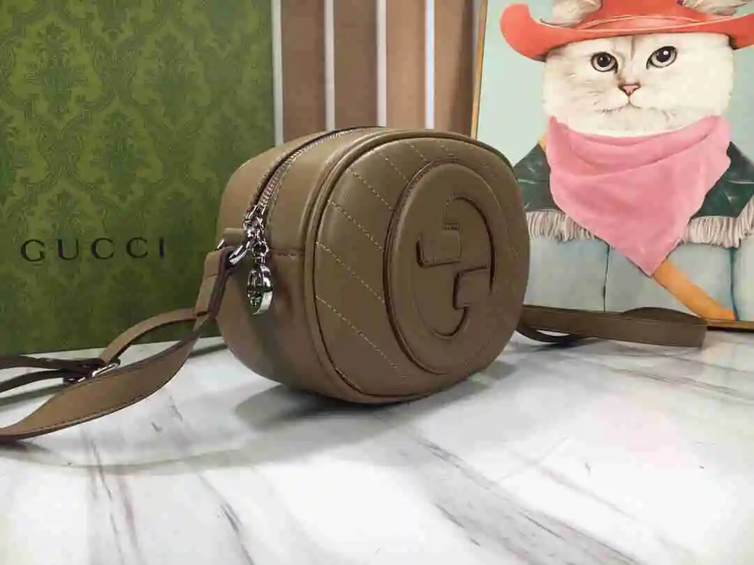 KK01850 (2).webp