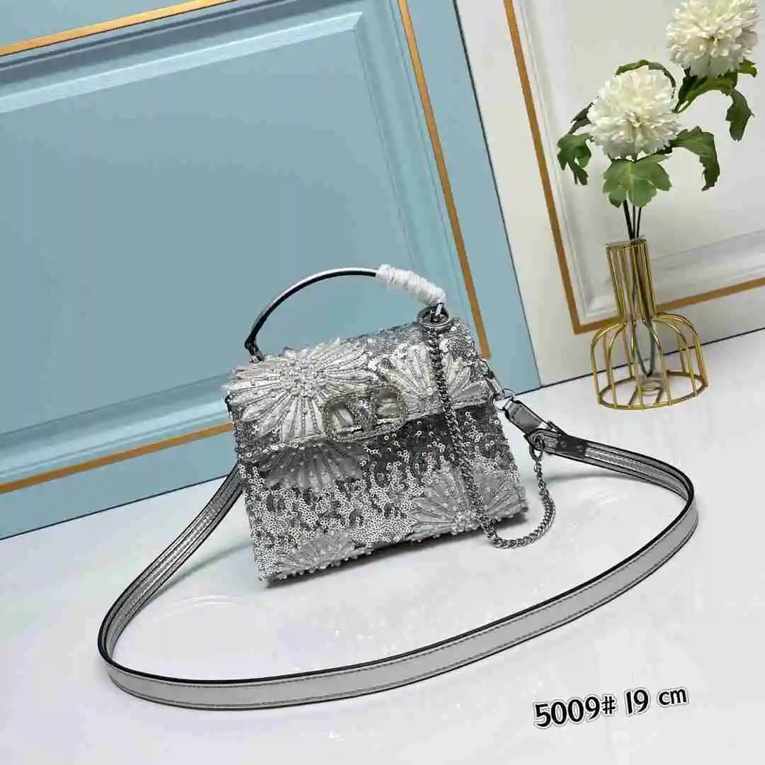 KK02950 (1).webp
