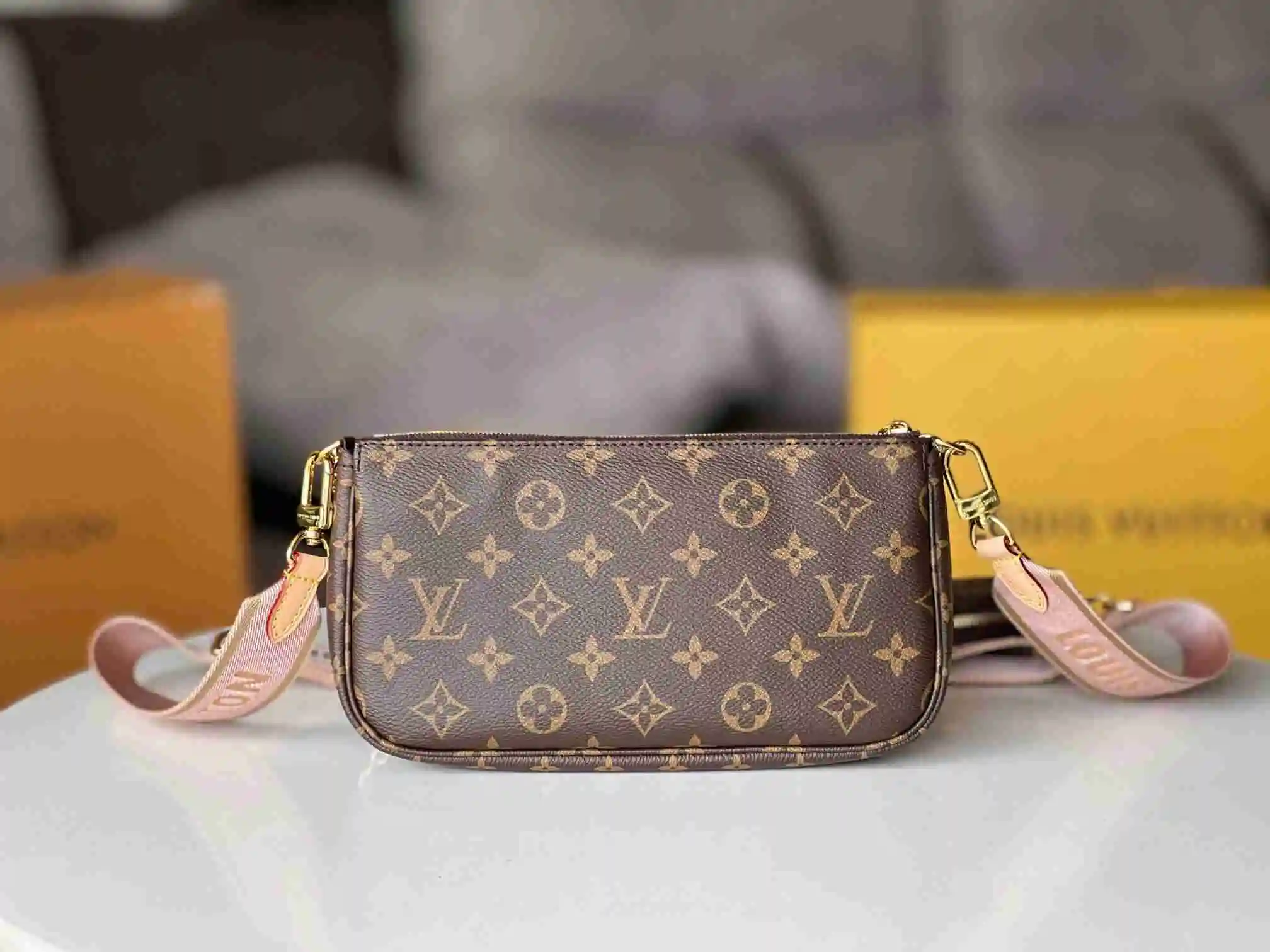 KK03850 (4).webp