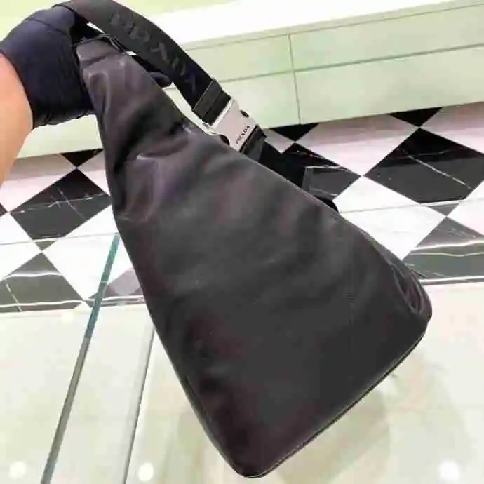KK03650 (2).webp