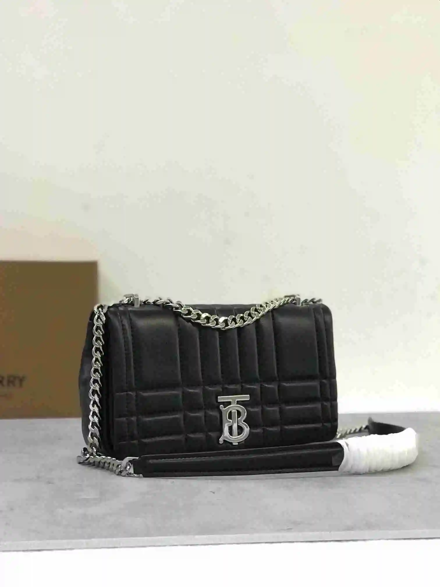 KK05250 (7).webp