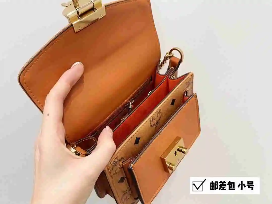 KK01950 (4).webp