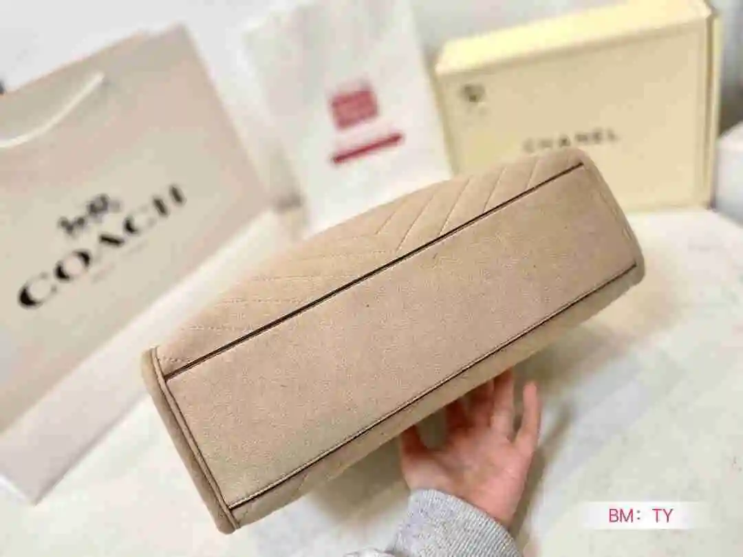 KK02250 (7).webp