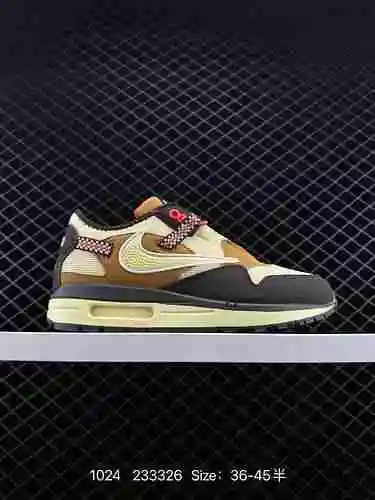 Triple Branded Barb "una vez más llega a las listas con el popular rapero Travis Scott x Nike A