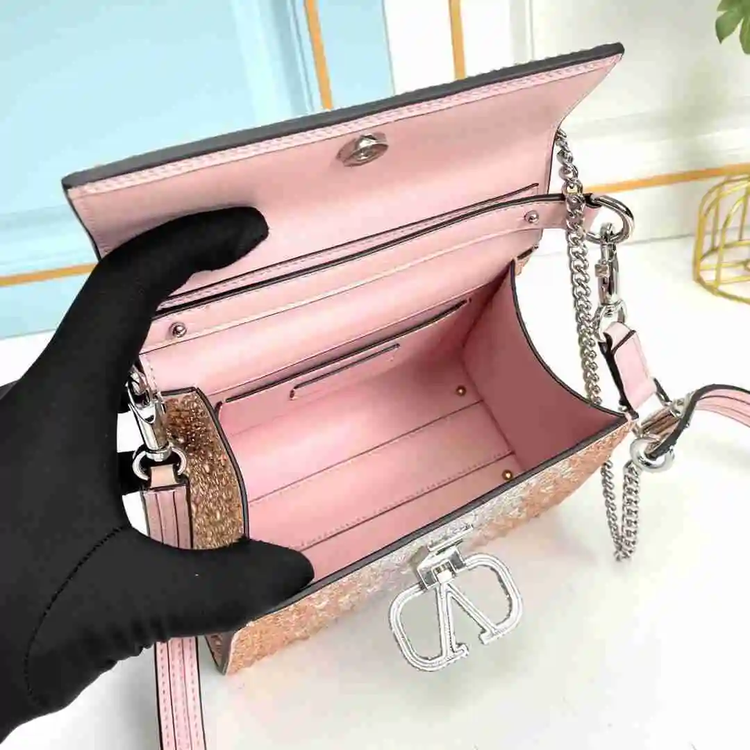 KK02850 (5).webp