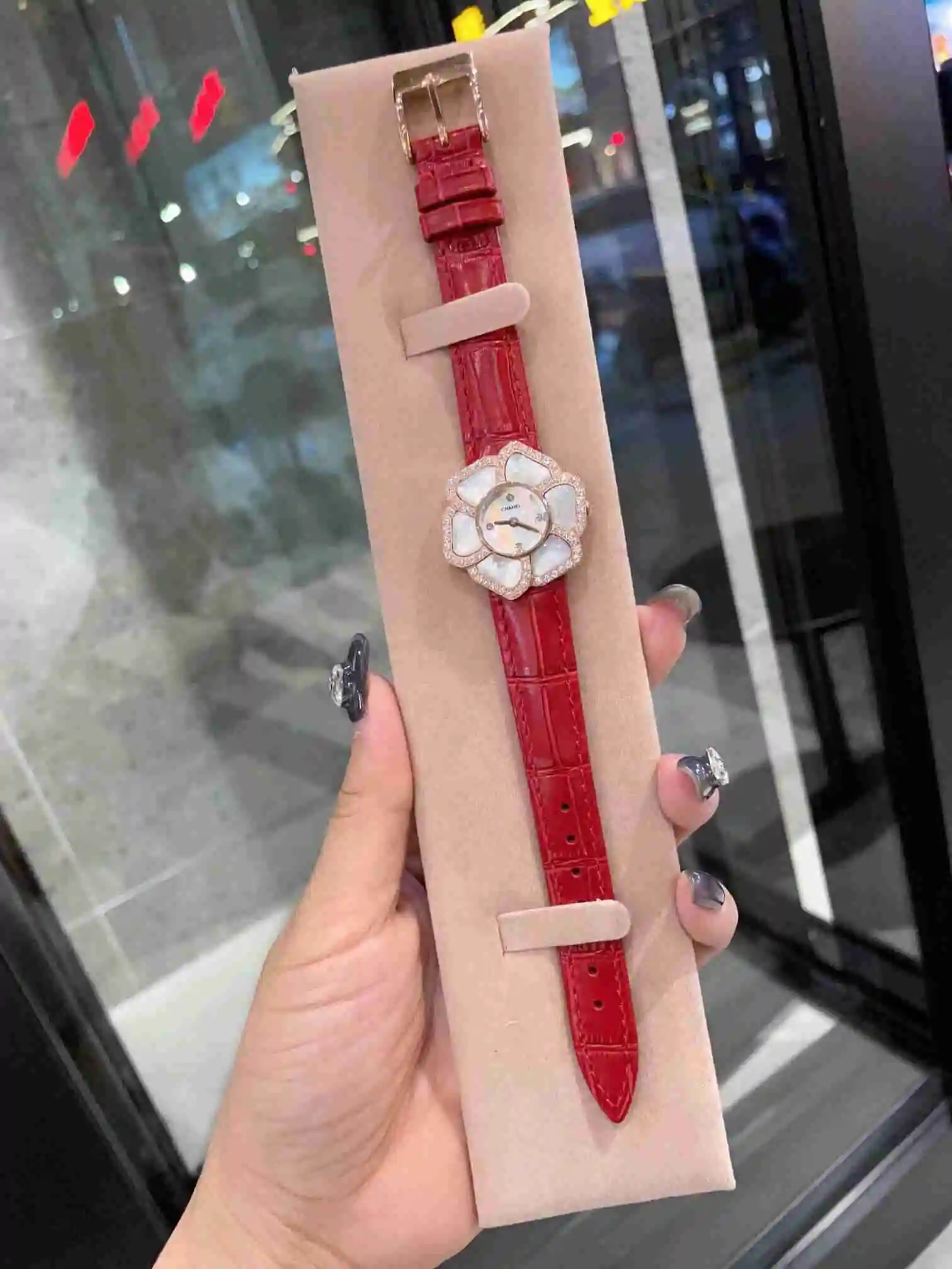 KK02350 (1).webp