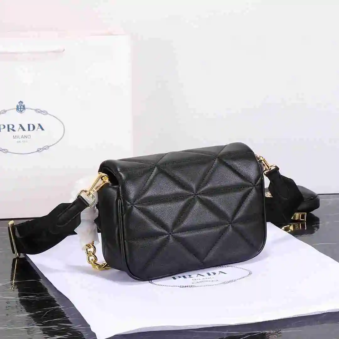 KK01850 (7).webp