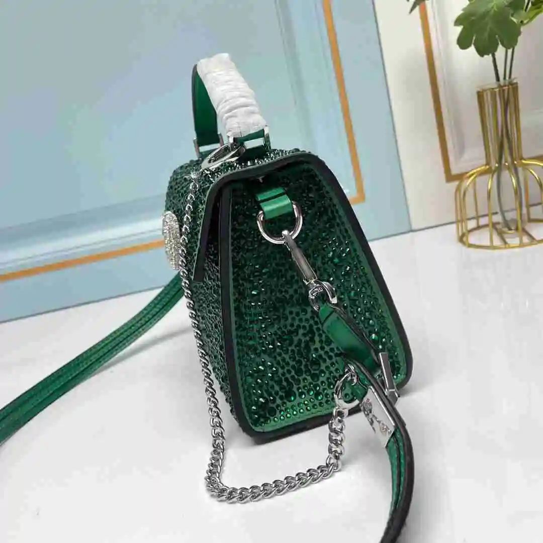 KK02850 (9).webp