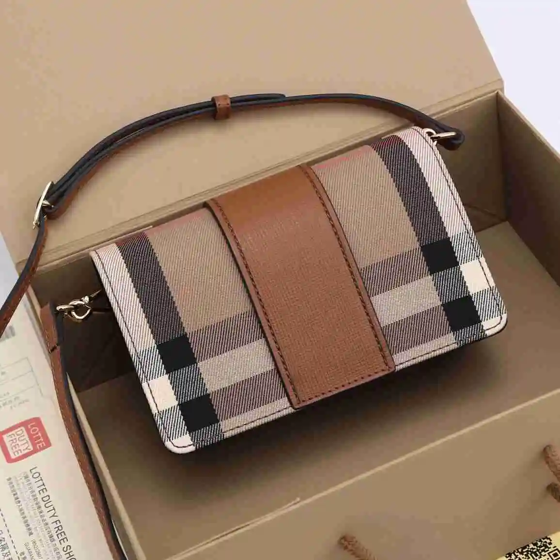 KK04250 (9).webp