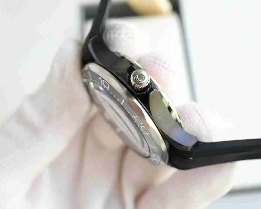 KK05850 (7).webp