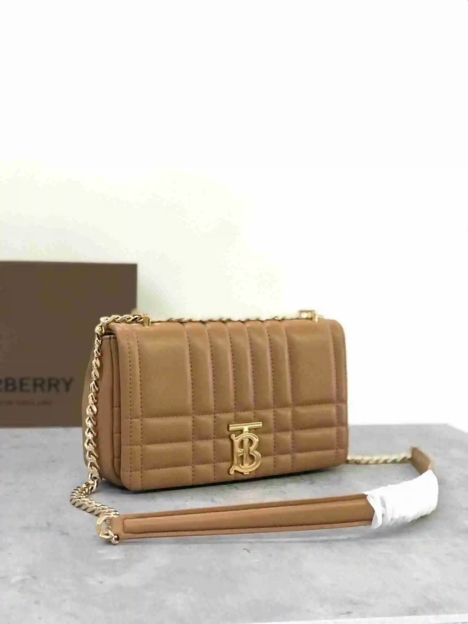KK05250 (2).webp