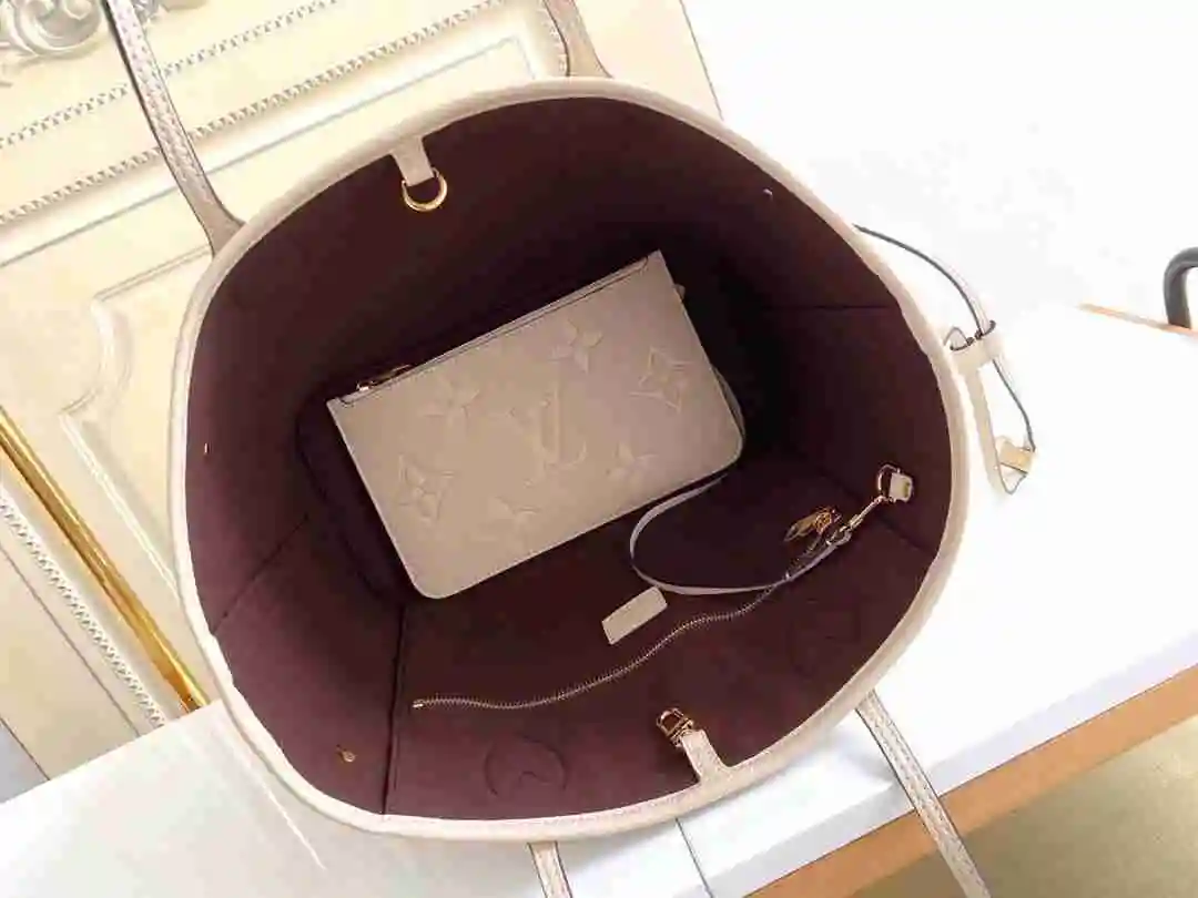 KK06250 (10).webp