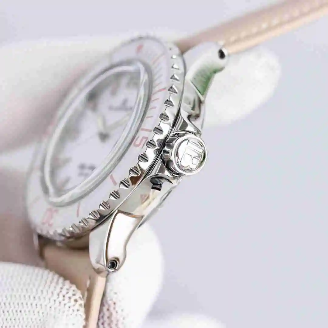 KK010500 (6).webp