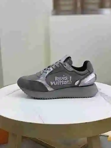 Código de zapato LV para hombre: 1024C50 Talla: 38-44 (45 se puede personalizar)